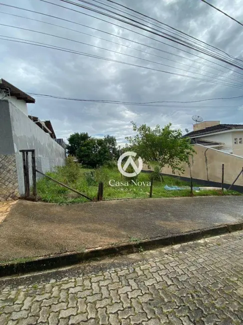 Foto 2 de Terreno / Lote à venda, 300m2 em Pousada dos Campos III, Pouso Alegre - MG