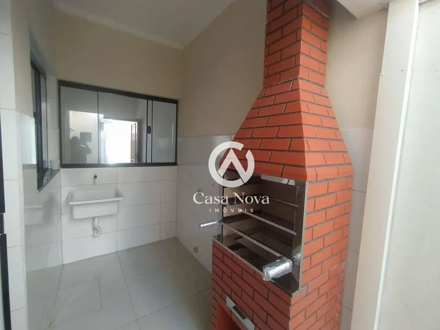 Foto 2 de Casa com 3 quartos à venda, 156m2 em São Carlos, Pouso Alegre - MG