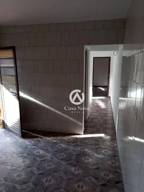 Casa com 3 quartos à venda, 337m2 em São Carlos, Pouso Alegre - MG - imagem 6 Foto 6 de Casa com 3 quartos à venda, 337m2 em São Carlos, Pouso Alegre - MG