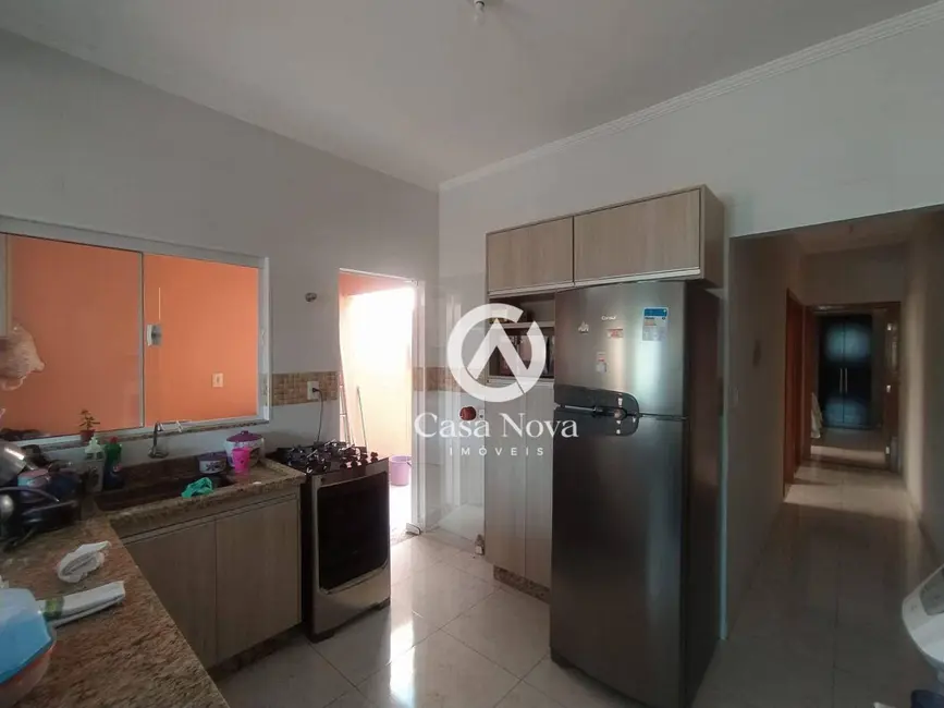 Casa com 2 quartos à venda, 100m2 em Parque Real, Pouso Alegre - MG - imagem 4 Foto 4 de Casa com 2 quartos à venda, 100m2 em Parque Real, Pouso Alegre - MG