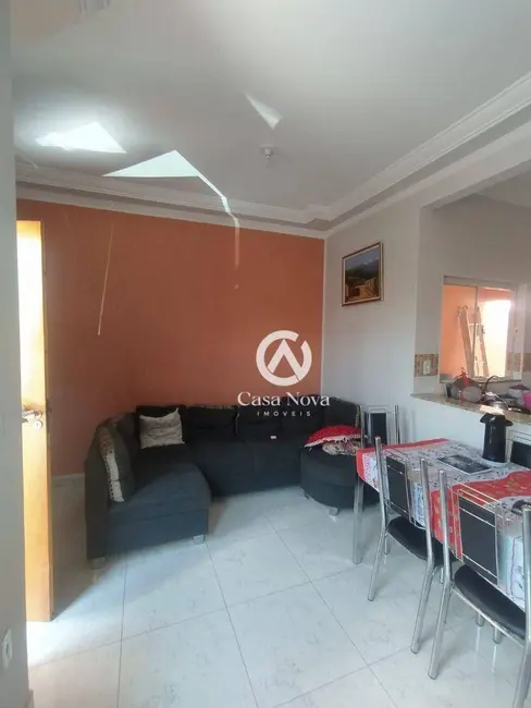 Foto 2 de Casa com 2 quartos à venda, 100m2 em Parque Real, Pouso Alegre - MG