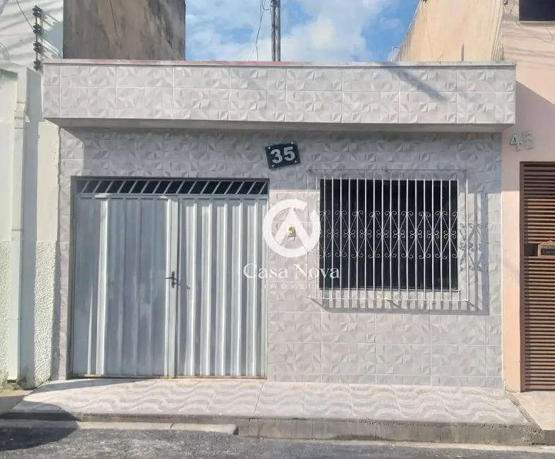 Foto 1 de Casa com 1 quarto à venda, 68m2 em Pouso Alegre - MG
