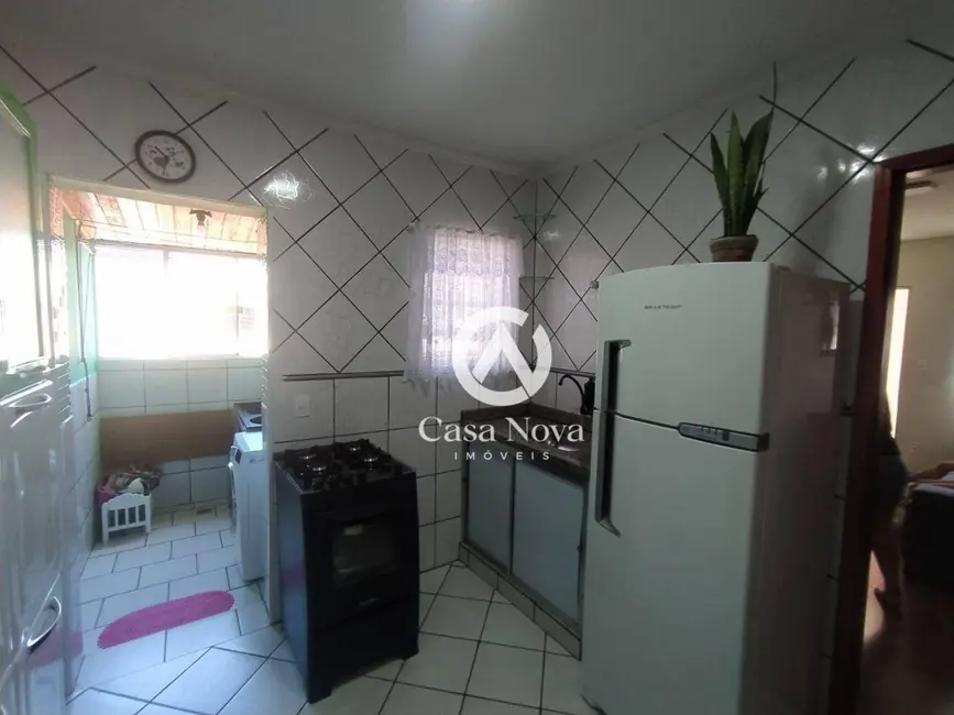 Apartamento com 2 quartos à venda, 48m2 em Jardim São Francisco, Pouso Alegre - MG - imagem 3 Foto 3 de Apartamento com 2 quartos à venda, 48m2 em Jardim São Francisco, Pouso Alegre - MG