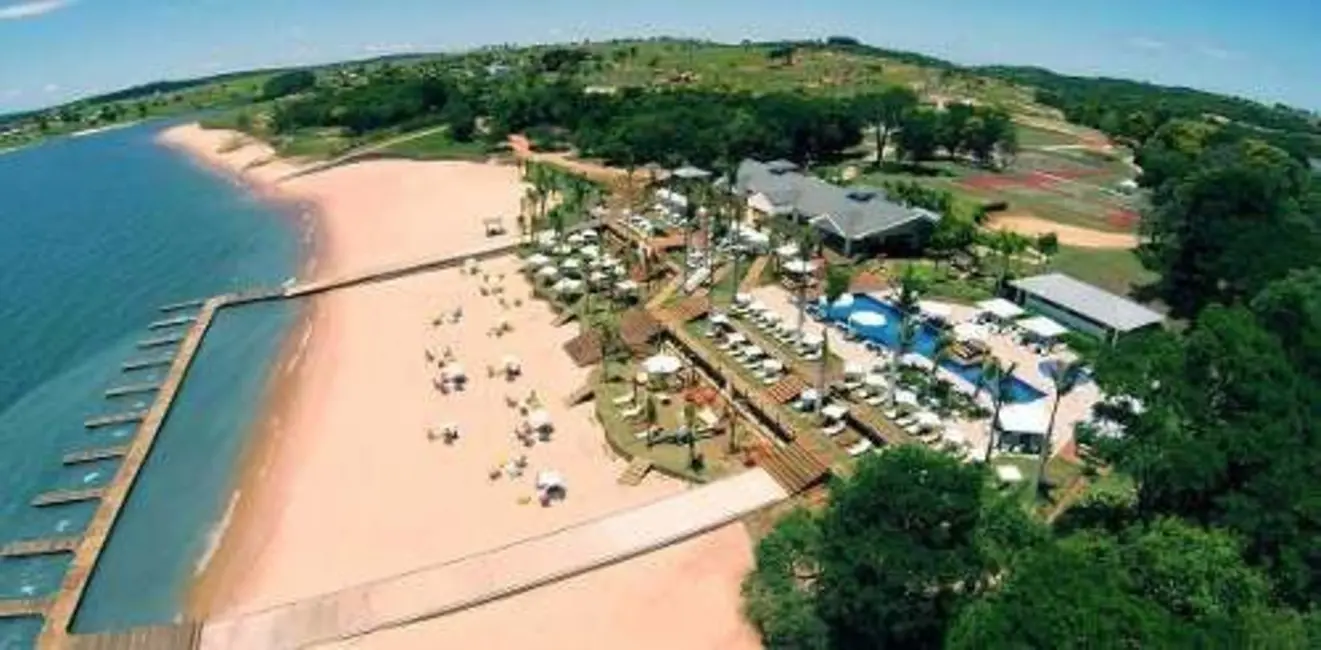 Foto 3 de Terreno / Lote à venda, 450m2 em Paranapanema - SP