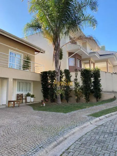 Foto 1 de Casa de Condomínio com 3 quartos à venda, 360m2 em Jardim Pacaembu, Valinhos - SP