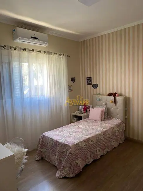 Foto 7 de Casa de Condomínio com 3 quartos à venda, 360m2 em Jardim Pacaembu, Valinhos - SP
