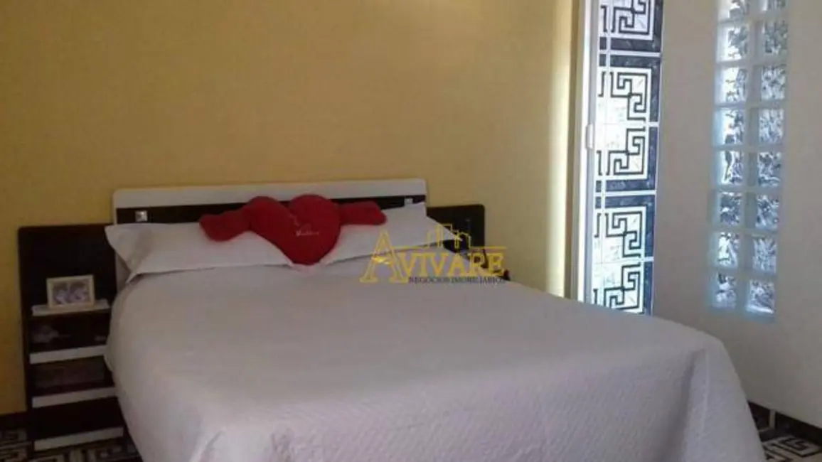 Foto 9 de Casa com 4 quartos à venda, 180m2 em Conjunto Habitacional Vila Réggio, Campinas - SP