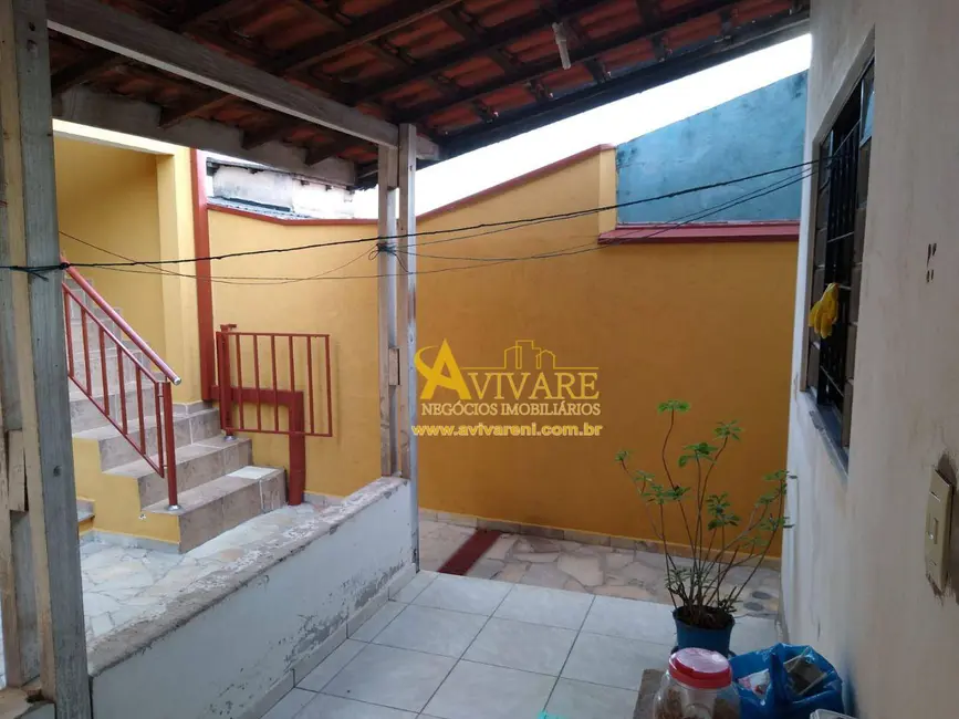 Casa com 5 quartos à venda, 200m2 em Jardim Novo Mundo, Valinhos - SP - imagem 9 Foto 9 de Casa com 5 quartos à venda, 200m2 em Jardim Novo Mundo, Valinhos - SP