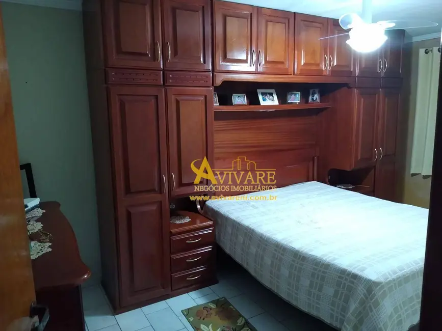 Casa com 5 quartos à venda, 200m2 em Jardim Novo Mundo, Valinhos - SP - imagem 5 Foto 5 de Casa com 5 quartos à venda, 200m2 em Jardim Novo Mundo, Valinhos - SP