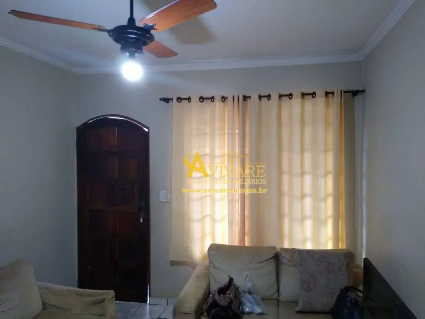 Casa com 5 quartos à venda, 200m2 em Jardim Novo Mundo, Valinhos - SP - imagem 4 Foto 4 de Casa com 5 quartos à venda, 200m2 em Jardim Novo Mundo, Valinhos - SP