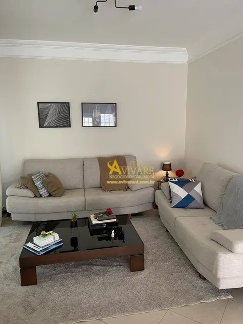 Foto 2 de Casa de Condomínio com 3 quartos à venda, 330m2 em Valinhos - SP