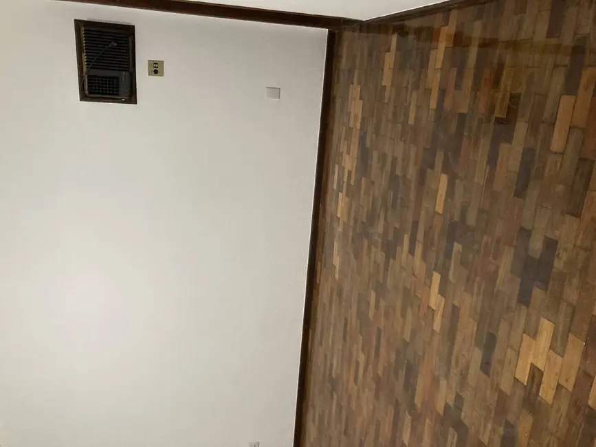 Casa com 5 quartos para alugar, 120m2 em Parque Califórnia, Campos Dos Goytacazes - RJ - imagem 5 Foto 5 de Casa com 5 quartos para alugar, 120m2 em Parque Califórnia, Campos Dos Goytacazes - RJ