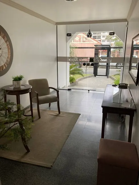 Foto 2 de Apartamento com 2 quartos à venda e para alugar, 75m2 em Centro, Campos Dos Goytacazes - RJ