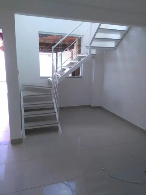 Casa com 2 quartos para alugar, 82m2 em Campos Dos Goytacazes - RJ - imagem 5 Foto 5 de Casa com 2 quartos para alugar, 82m2 em Campos Dos Goytacazes - RJ