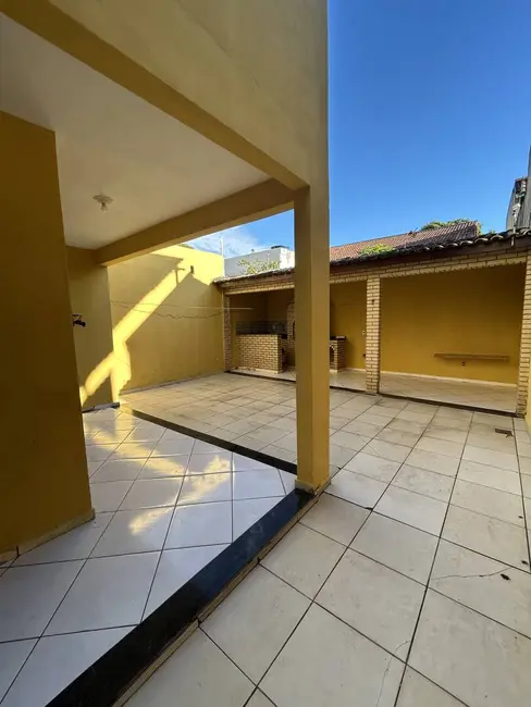 Foto 3 de Casa com 3 quartos para alugar, 150m2 em Parque Varanda do Visconde, Campos Dos Goytacazes - RJ