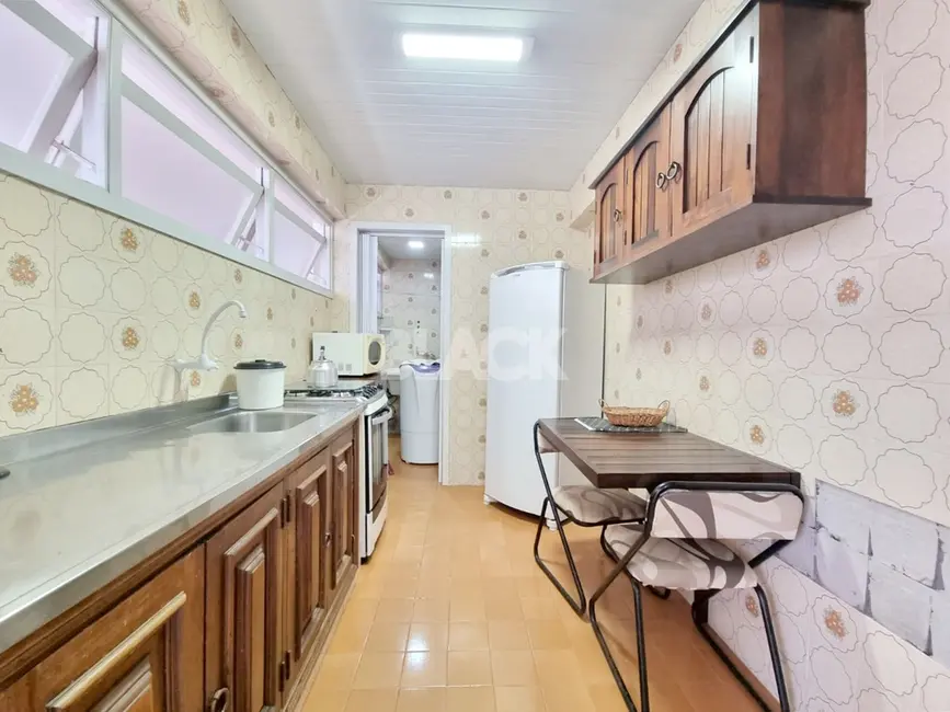 Foto 8 de Apartamento com 1 quarto à venda, 46m2 em Torres - RS
