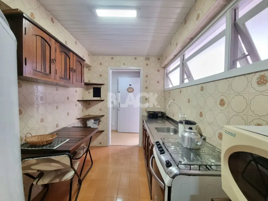 Foto 7 de Apartamento com 1 quarto à venda, 46m2 em Torres - RS