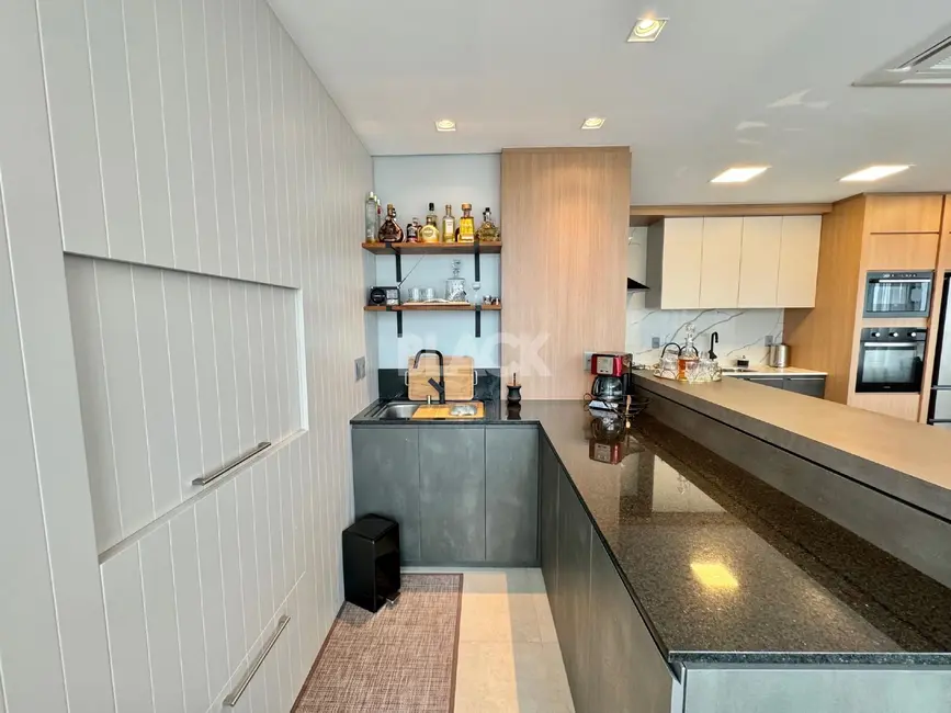 Foto 6 de Apartamento com 3 quartos à venda, 135m2 em Torres - RS