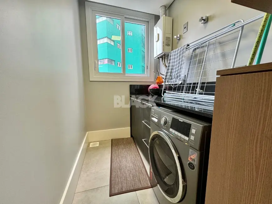 Foto 7 de Apartamento com 3 quartos à venda, 135m2 em Torres - RS