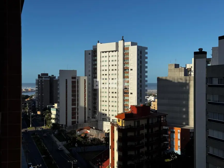 Apartamento com 3 quartos à venda, 84m2 em Torres - RS - imagem 4 Foto 4 de Apartamento com 3 quartos à venda, 84m2 em Torres - RS