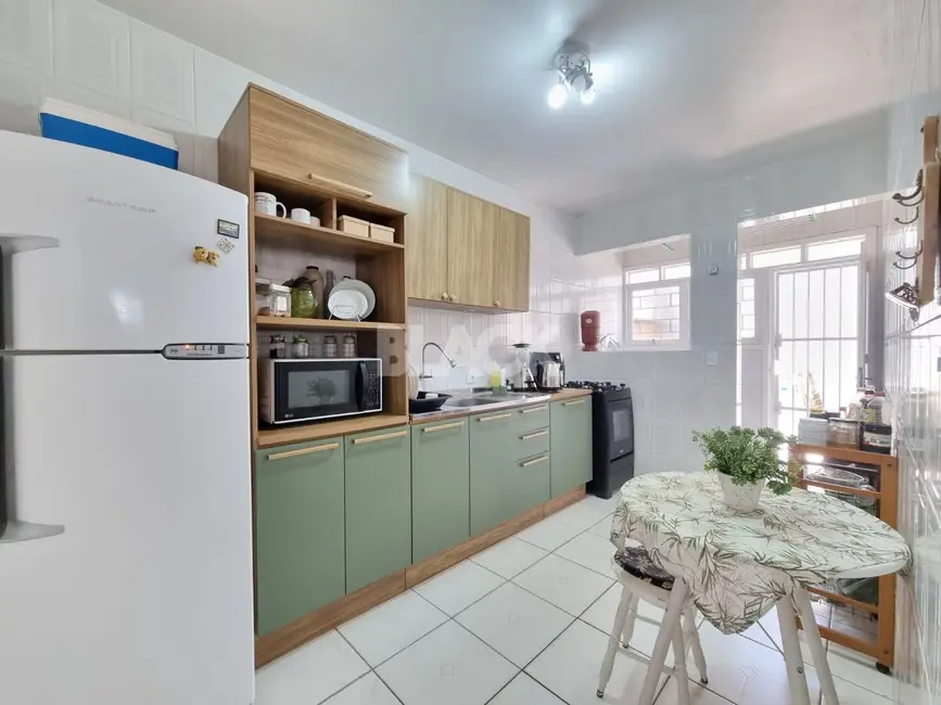 Foto 6 de Apartamento com 2 quartos à venda, 64m2 em Centro, Torres - RS