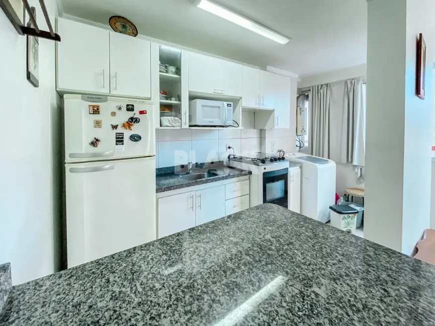 Foto 5 de Apartamento com 1 quarto à venda, 32m2 em Torres - RS