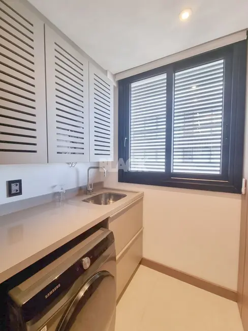 Apartamento com 4 quartos à venda, 220m2 em Torres - RS - imagem 8 Foto 8 de Apartamento com 4 quartos à venda, 220m2 em Torres - RS