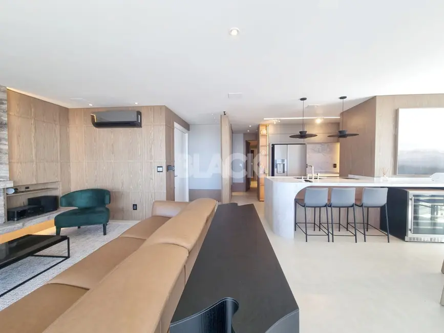 Apartamento com 4 quartos à venda, 220m2 em Torres - RS - imagem 3 Foto 3 de Apartamento com 4 quartos à venda, 220m2 em Torres - RS