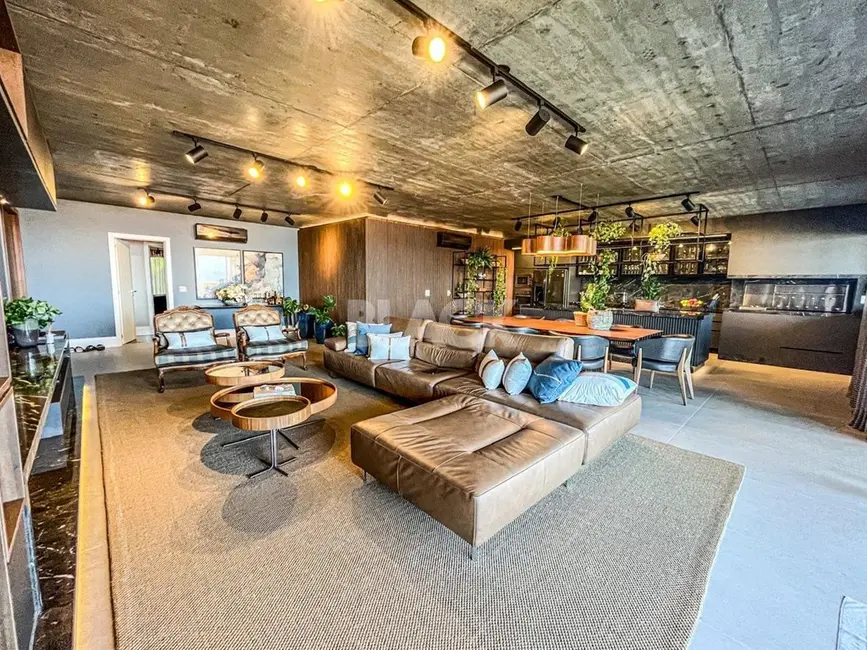 Foto 6 de Apartamento com 4 quartos à venda, 258m2 em Torres - RS