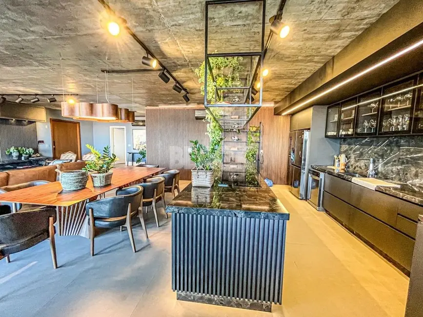 Foto 9 de Apartamento com 4 quartos à venda, 258m2 em Torres - RS