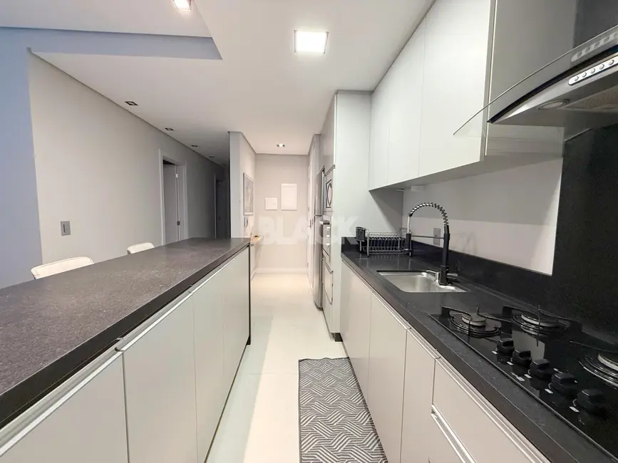Apartamento com 3 quartos à venda, 106m2 em Torres - RS - imagem 8 Foto 8 de Apartamento com 3 quartos à venda, 106m2 em Torres - RS
