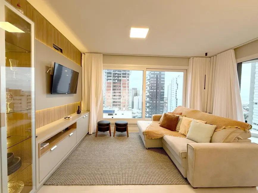 Foto 2 de Apartamento com 3 quartos à venda, 106m2 em Torres - RS