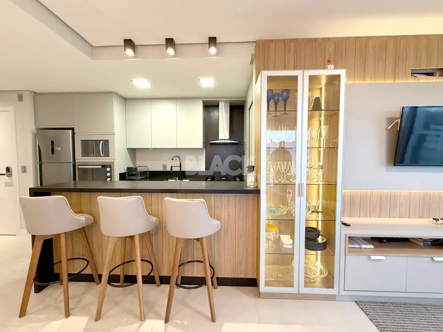Apartamento com 3 quartos à venda, 106m2 em Torres - RS - imagem 5 Foto 5 de Apartamento com 3 quartos à venda, 106m2 em Torres - RS