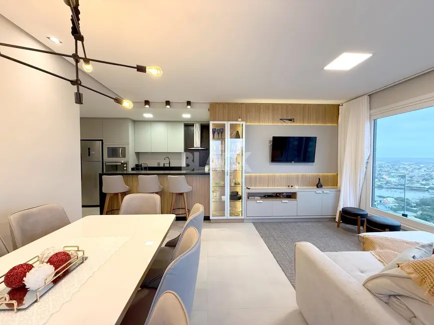 Apartamento com 3 quartos à venda, 106m2 em Torres - RS - imagem 3 Foto 3 de Apartamento com 3 quartos à venda, 106m2 em Torres - RS