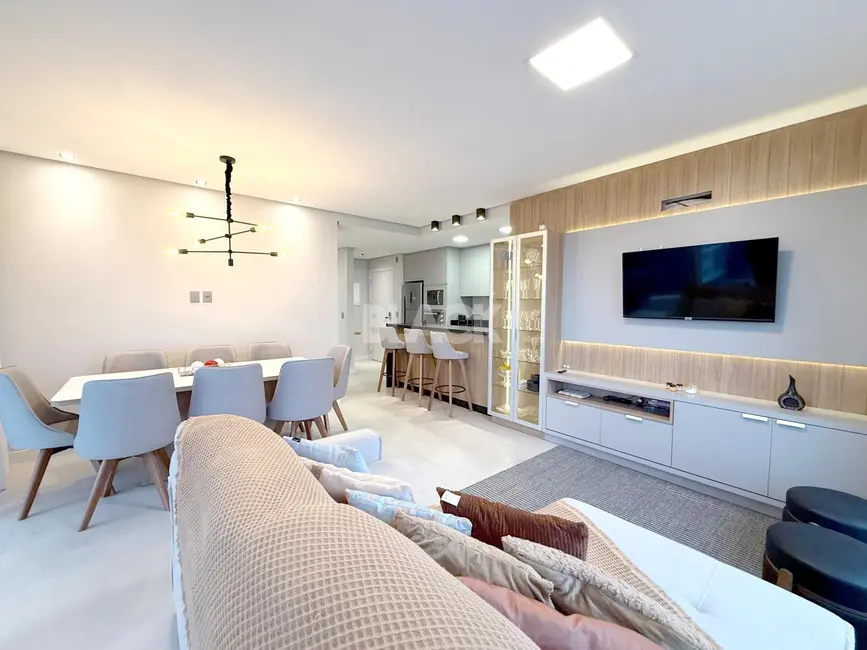 Apartamento com 3 quartos à venda, 106m2 em Torres - RS - imagem 4 Foto 4 de Apartamento com 3 quartos à venda, 106m2 em Torres - RS
