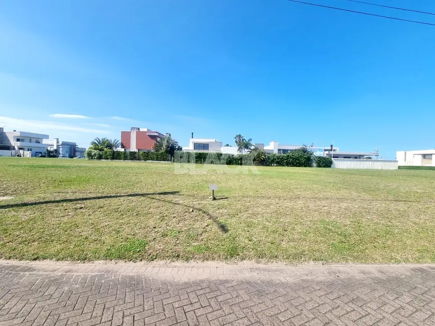 Terreno / Lote à venda, 521m2 em Torres - RS - imagem 1 Foto 1 de Terreno / Lote à venda, 521m2 em Torres - RS
