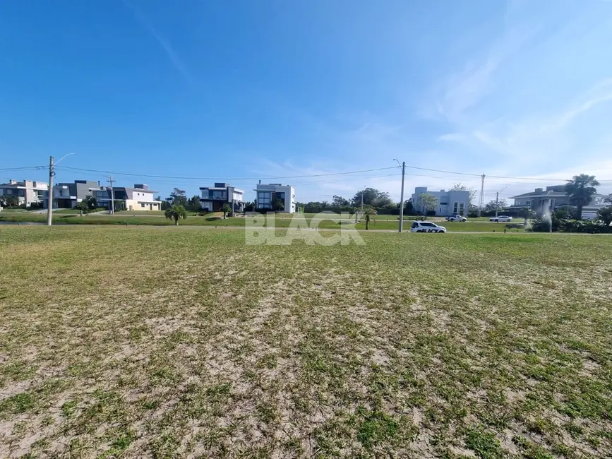 Terreno / Lote à venda, 521m2 em Torres - RS - imagem 3 Foto 3 de Terreno / Lote à venda, 521m2 em Torres - RS