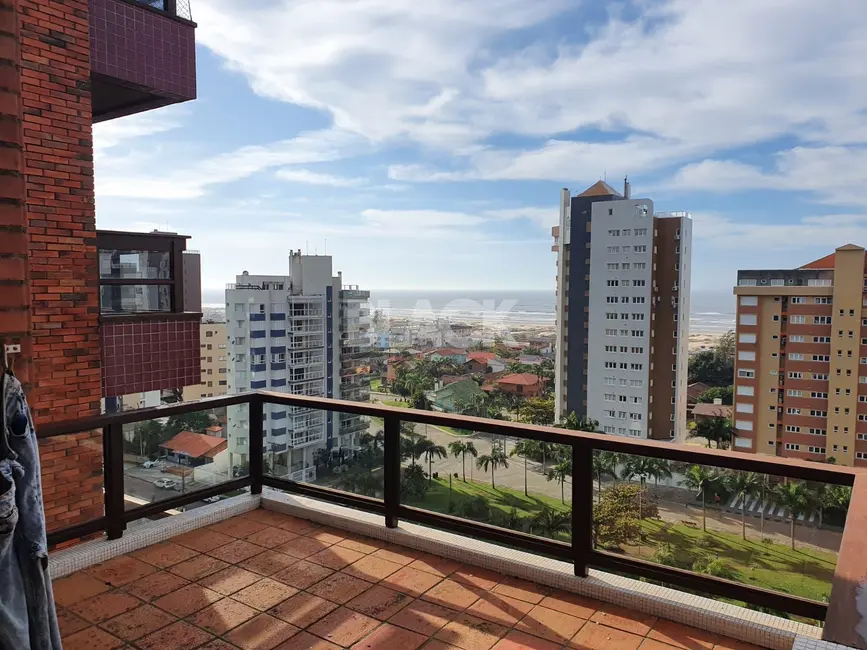 Foto 6 de Apartamento com 3 quartos à venda, 185m2 em Torres - RS