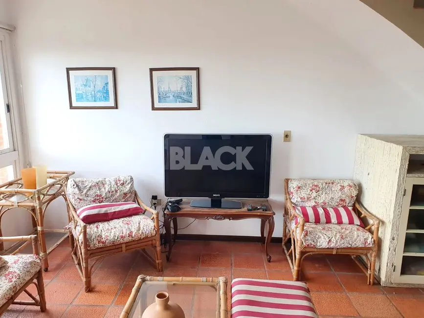 Foto 8 de Apartamento com 3 quartos à venda, 185m2 em Torres - RS