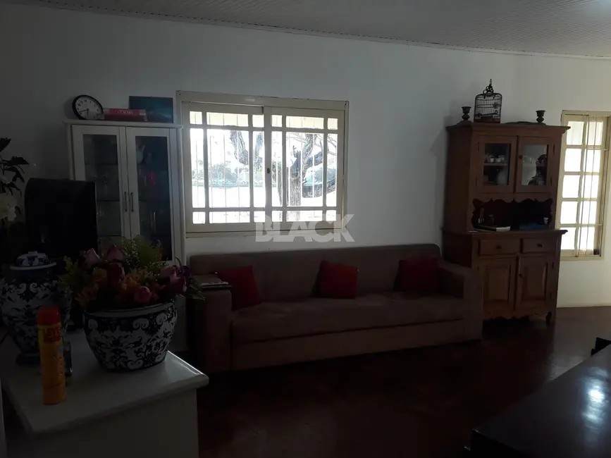 Casa com 3 quartos à venda, 141m2 em Centro, Torres - RS - imagem 7 Foto 7 de Casa com 3 quartos à venda, 141m2 em Centro, Torres - RS