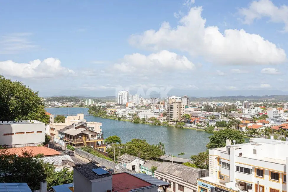 Foto 7 de Apartamento com 3 quartos à venda, 202m2 em Torres - RS