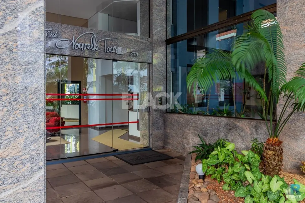 Apartamento com 3 quartos à venda, 138m2 em Torres - RS - imagem 3 Foto 3 de Apartamento com 3 quartos à venda, 138m2 em Torres - RS