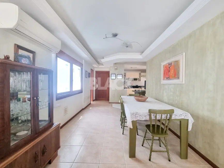 Apartamento com 3 quartos à venda, 138m2 em Torres - RS - imagem 7 Foto 7 de Apartamento com 3 quartos à venda, 138m2 em Torres - RS