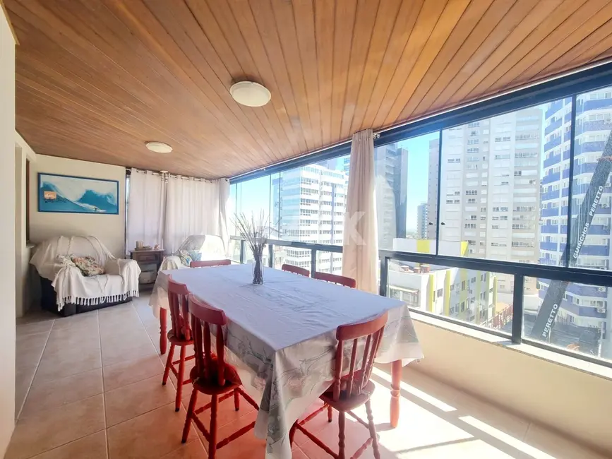 Apartamento com 3 quartos à venda, 138m2 em Torres - RS - imagem 9 Foto 9 de Apartamento com 3 quartos à venda, 138m2 em Torres - RS