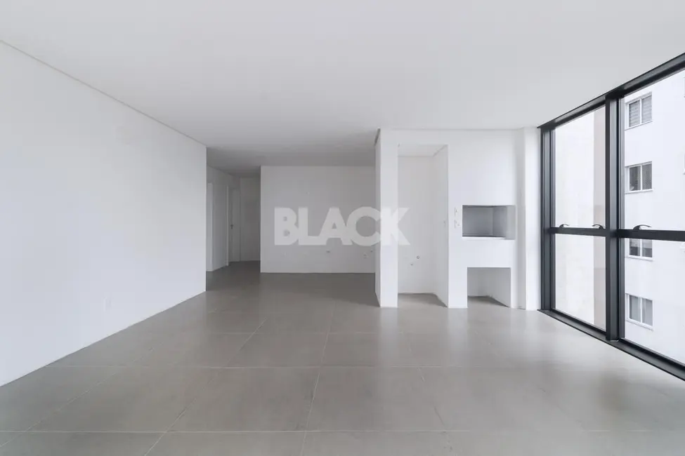 Apartamento com 2 quartos à venda, 98m2 em Centro, Torres - RS - imagem 3 Foto 3 de Apartamento com 2 quartos à venda, 98m2 em Centro, Torres - RS