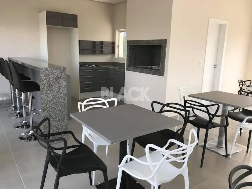 Foto 3 de Sobrado com 3 quartos à venda, 78m2 em Torres - RS