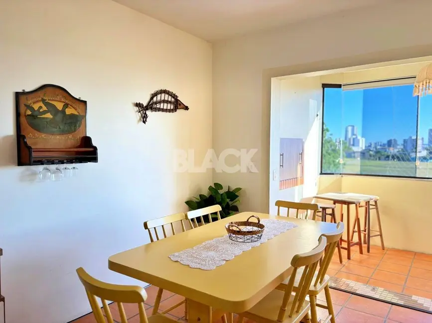 Foto 6 de Apartamento com 3 quartos à venda, 106m2 em Torres - RS