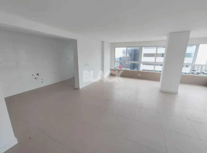 Apartamento com 3 quartos à venda, 109m2 em Torres - RS - imagem 5 Foto 5 de Apartamento com 3 quartos à venda, 109m2 em Torres - RS