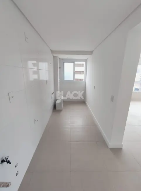 Apartamento com 3 quartos à venda, 109m2 em Torres - RS - imagem 4 Foto 4 de Apartamento com 3 quartos à venda, 109m2 em Torres - RS