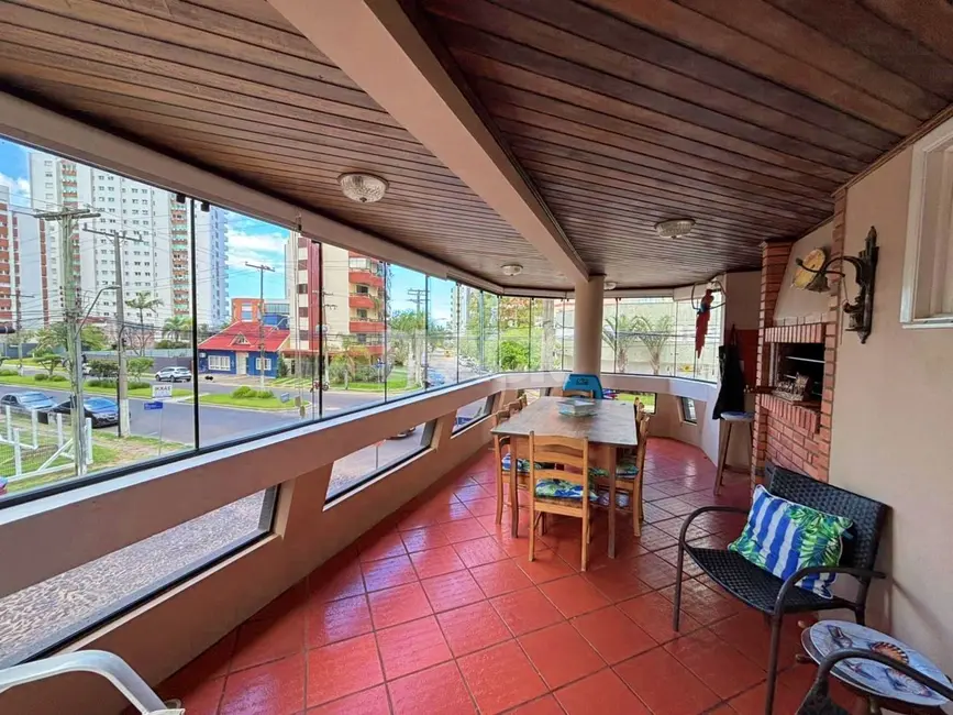 Foto 5 de Apartamento com 4 quartos à venda, 140m2 em Torres - RS